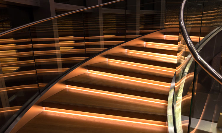 Stahltreppen mit Holz, Glas oder Kunststoff kombiniert Stahltreppe Kimmich weldingtec